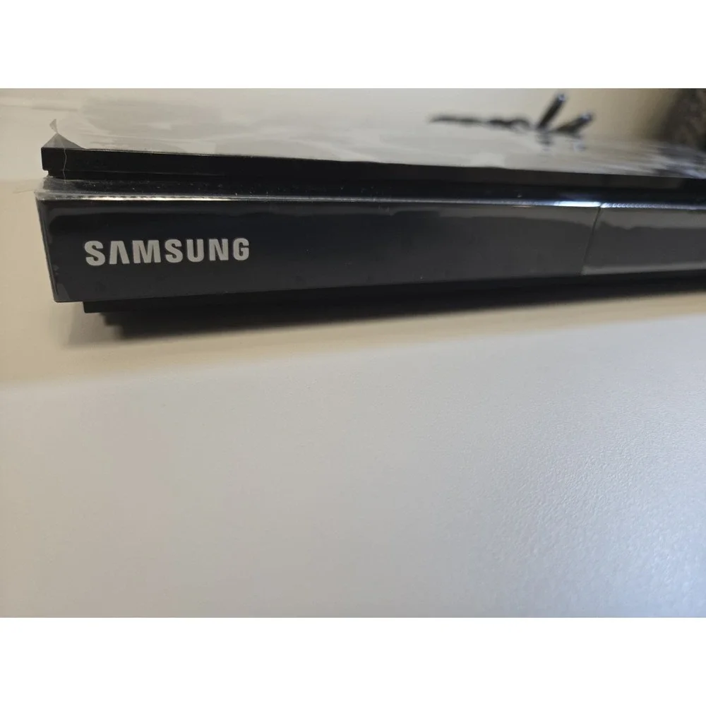 Samsung Blue Ray 3D Player BD-D5500 Tested Working No Remote